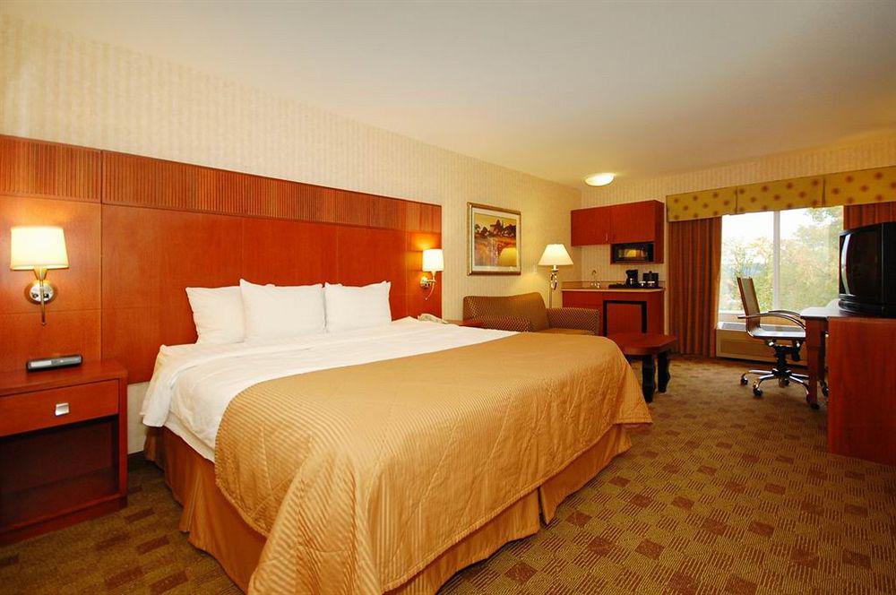 Clarion Hotel Portland International Airport Dış mekan fotoğraf